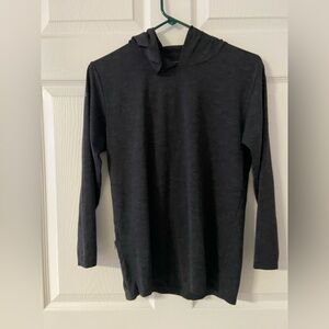 T33- ANETIK Heathered Gray UPF 30 HOODED Performance T-Shirt.